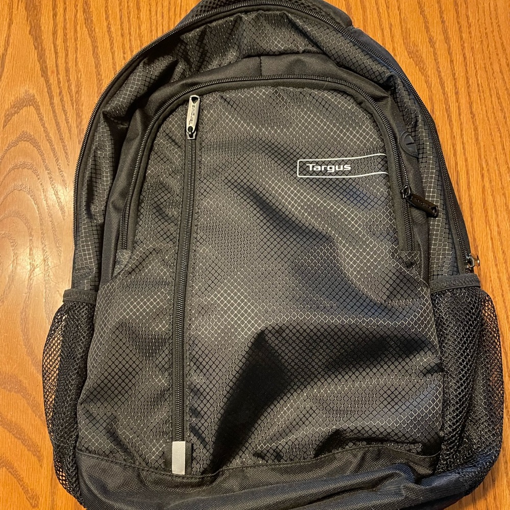 Targus backpack lightweight tech bag.